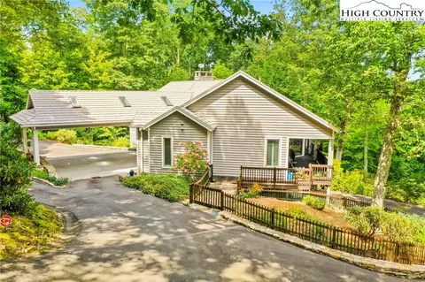 352 Wren Way, Banner Elk, NC 28604 photo 3