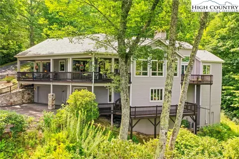 352 Wren Way, Banner Elk, NC 28604