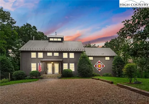 145 Decoy Dr, Wilkesboro, NC 28697