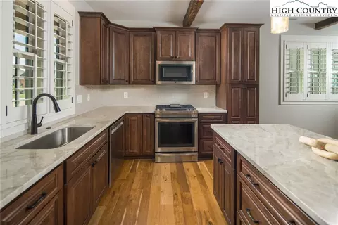 161 Silver Feather Ct, Boone, NC 28607 photo 7
