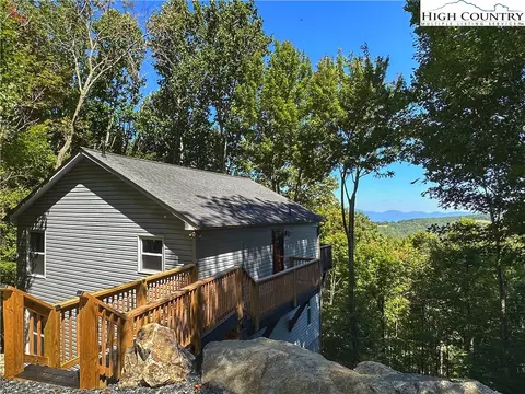 170 Chestnut Way Rd, Beech Mountain, NC 28604 photo 3