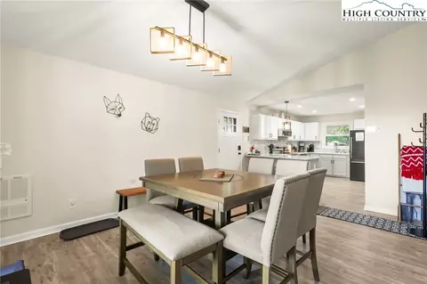 170 Chestnut Way Rd, Beech Mountain, NC 28604 photo 10