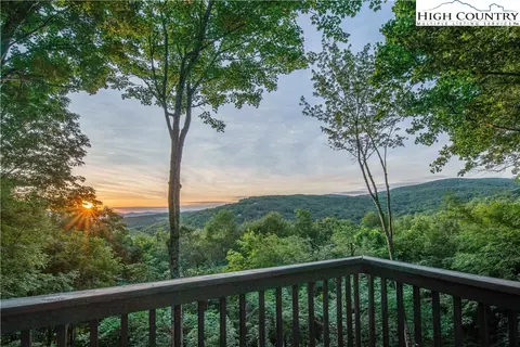 170 Chestnut Way Rd, Beech Mountain, NC 28604 photo 1