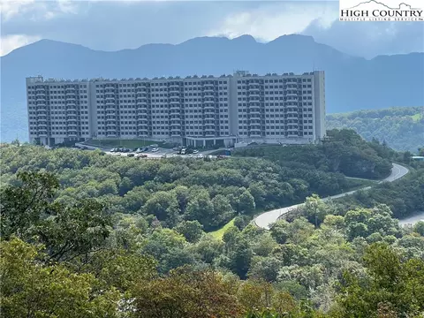 303 Sugar Top Dr #2707, Sugar Mountain, NC 28604