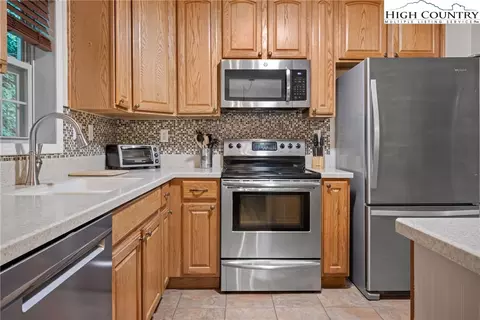 1351 N Pine Run Rd, Boone, NC 28607 photo 12