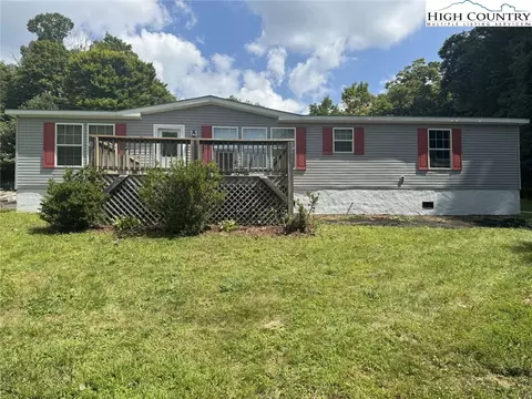 152 Lucky Ln, Zionville, NC 28698