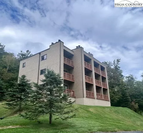 101 Sugar Ski Dr #125, Sugar Mountain, NC 28604