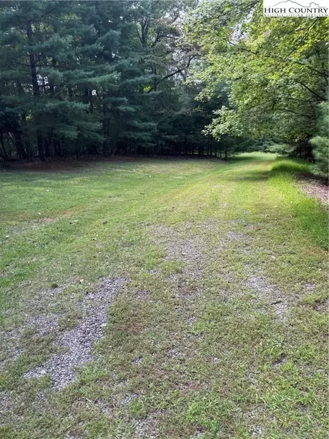 tbd Deer Run Rd, Roaring Gap, NC 28668 photo 3