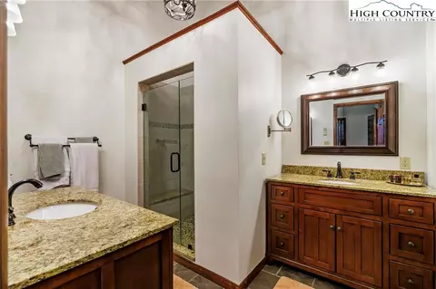 500 E Circle Dr, Boone, NC 28607 photo 31