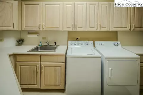 Other - 1992 Hickory, Boone, NC 28607 photo 3 of 4