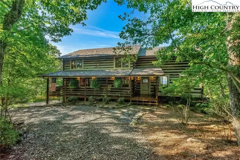 2044 Homestead Rd, Todd, NC 28684