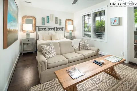 188 Ramblestone Ter #203B, Boone, NC 28607