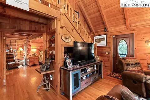 596 Joe Shoemaker Rd, Vilas, NC 28692 photo 16