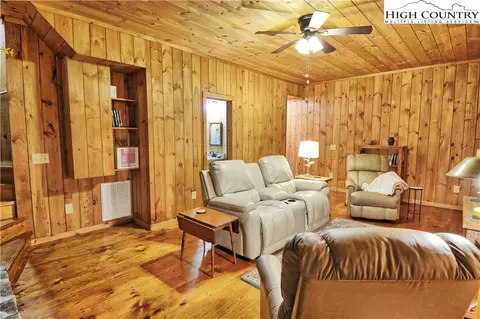 1332 Tomahawk Dr, Todd, NC 28684 photo 20