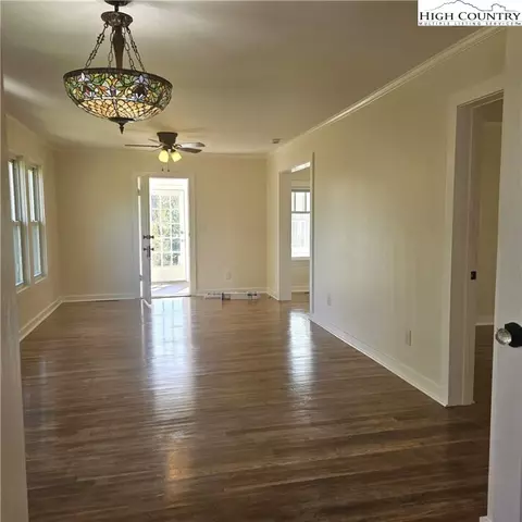 254 Green St, Boone, NC 28607 photo 17