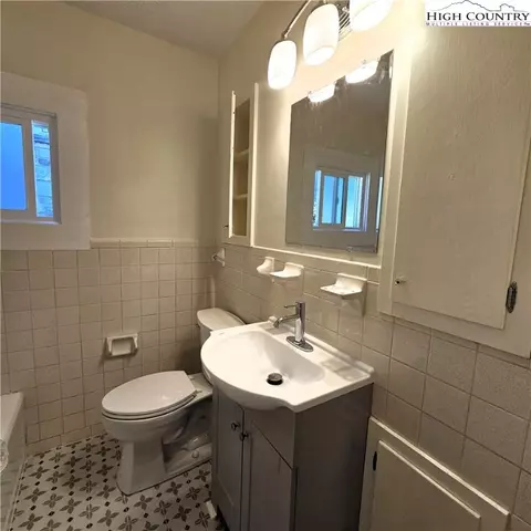 254 Green St, Boone, NC 28607 photo 32
