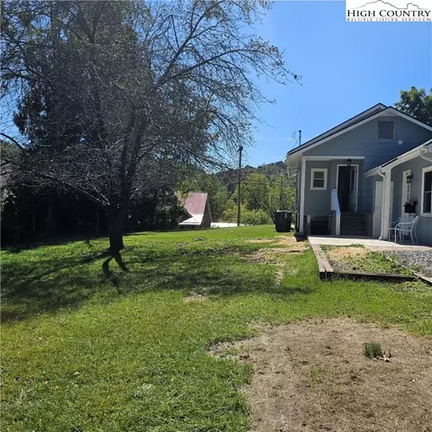 254 Green St, Boone, NC 28607 photo 6