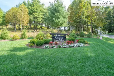 1 Summit View Pkwy, Spruce Pine, NC 28777 photo 2
