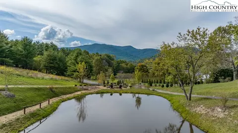 1 Summit View Pkwy, Spruce Pine, NC 28777 photo 15