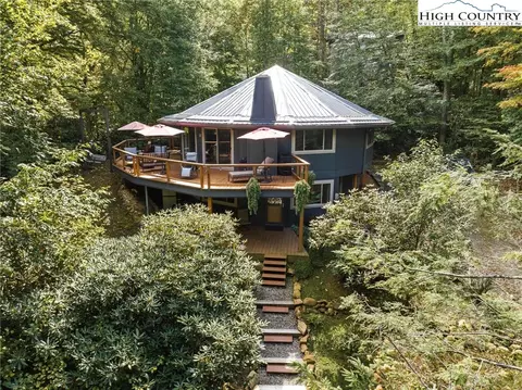 165 Fox Run At Sugar Mountain Rd, Sugar Mountain, NC 28604