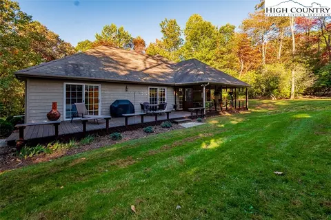 857 Longview Cir, Roaring Gap, NC 28668 photo 23