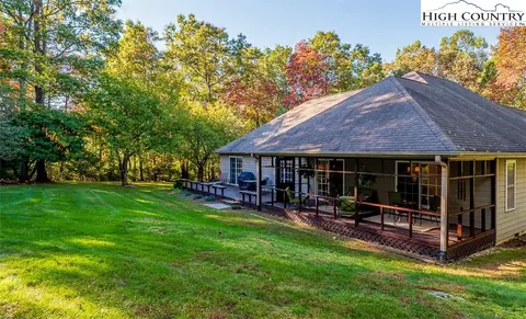 857 Longview Cir, Roaring Gap, NC 28668 photo 22