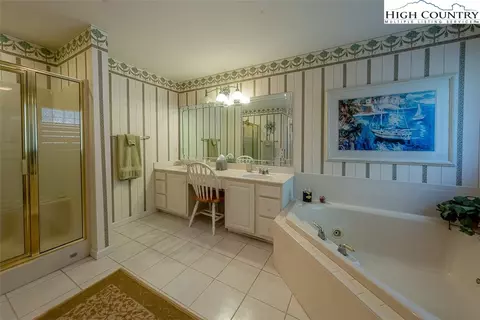 857 Longview Cir, Roaring Gap, NC 28668 photo 15