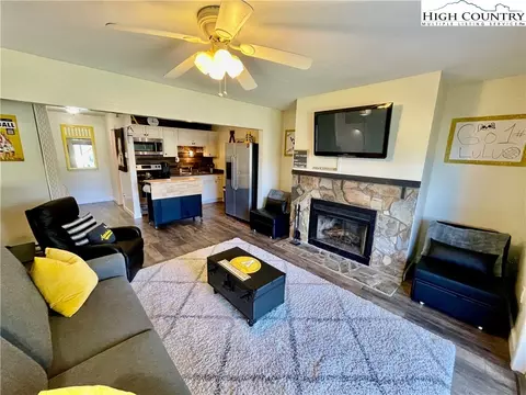 491 Kellwood Ext Dr #491, Boone, NC 28607