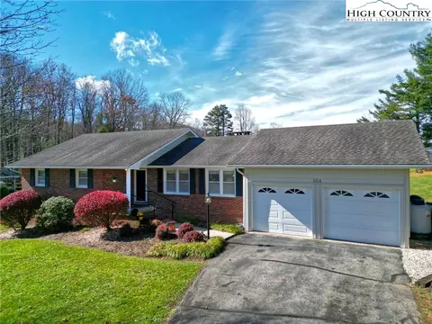 554 Cedar Ln, Boone, NC 28607 photo 38
