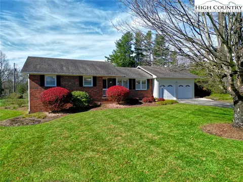 554 Cedar Ln, Boone, NC 28607 photo 40
