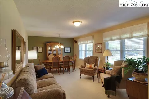 554 Cedar Ln, Boone, NC 28607 photo 8