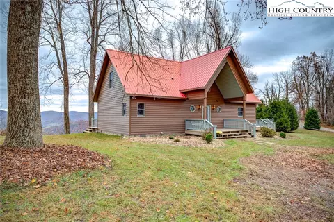 1574 Toms Knob Rd, Sparta, NC 28675