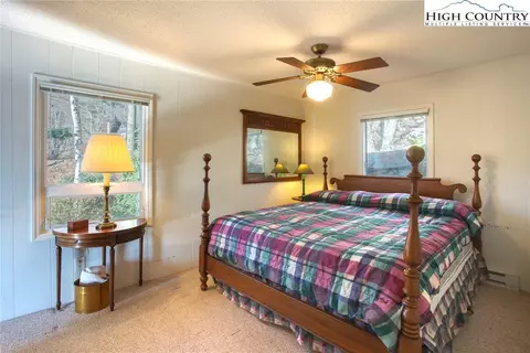 1706 Skyland Dr, Seven Devils, NC 28604 photo 10