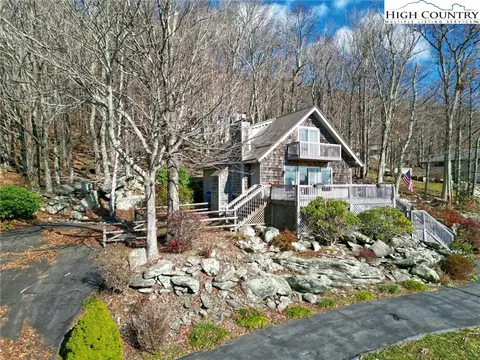 1706 Skyland Dr, Seven Devils, NC 28604