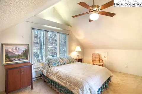 1706 Skyland Dr, Seven Devils, NC 28604 photo 17
