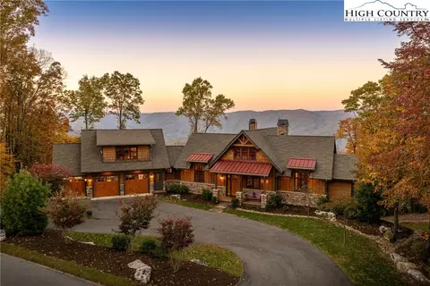 331 Goldenrod Rd, Boone, NC 28607