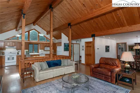 219 Jenny Ln, Boone, NC 28607 photo 8