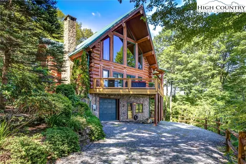 222 Spice Trl, Banner Elk, NC 28604