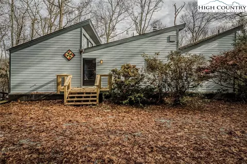 471 Lakeview, Newland, NC 28657
