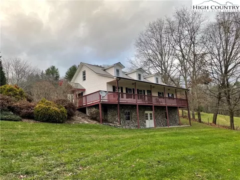 1217 Lower Nettle Knob Rd, West Jefferson, NC 28694