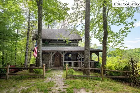 920 W Ridge Dr West Ridge Dr, Ferguson, NC 28624