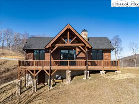 164 Banner Glade Trl, Banner Elk, NC 28604