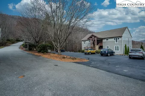 165 Grandfather Cir #111, Seven Devils, NC 28604 photo 32