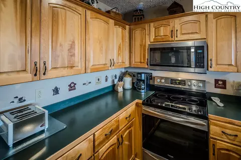 165 Grandfather Cir #111, Seven Devils, NC 28604 photo 14