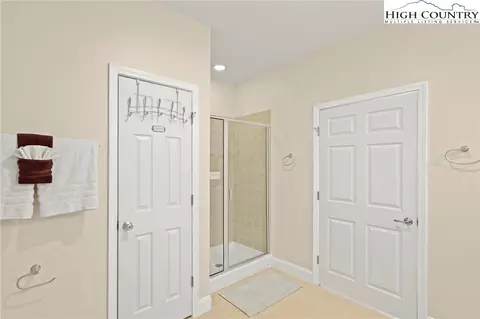 3441 Beech Mountain Pkwy #D2, Beech Mountain, NC 28604 photo 24