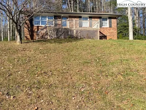 210 Windy Mountain Rd, Deep Gap, NC 28618