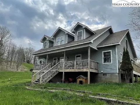 720 Stoneybrook Ln, Banner Elk, NC 28604