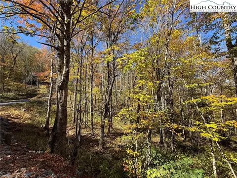 lot77 Rock Spring Cir, Sugar Mountain, NC 28604