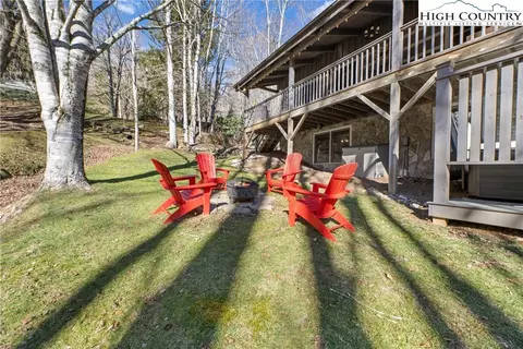 140 Jaybird Ln, Seven Devils, NC 28604 photo 38