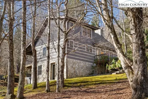 140 Jaybird Ln, Seven Devils, NC 28604 photo 6
